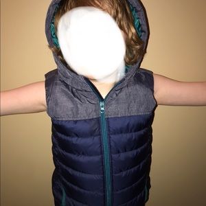 Sonoma blue/gray/green hooded vest, kids’ size 7x